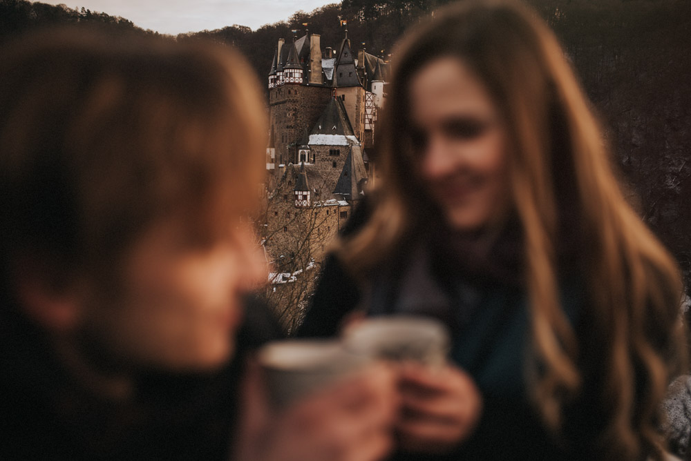 Paarshooting Burg Eltz Hochzeitsfotograf Koblenz