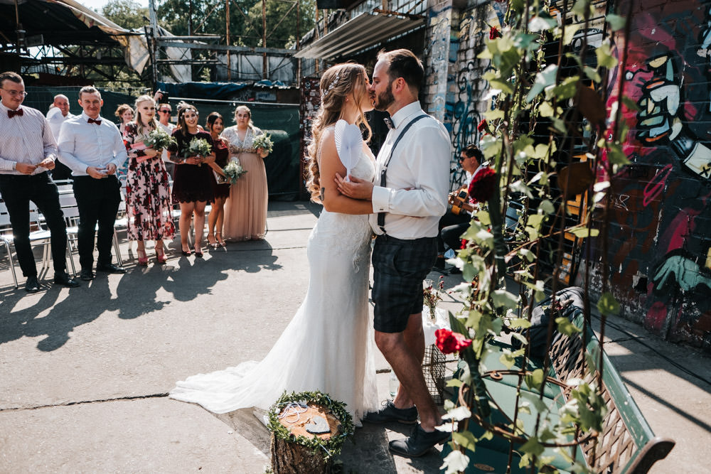 Freie Trauung im Odonien FEstival Hochzeit Köln