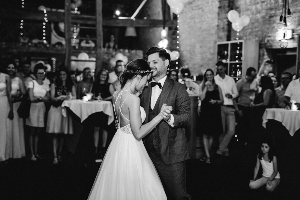 Scheunenhochzeit in Holland Stadbroekermolen Freie Trauung