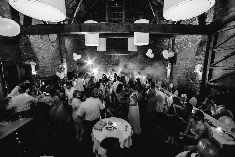 Scheunenhochzeit in Holland Stadbroekermolen Freie Trauung