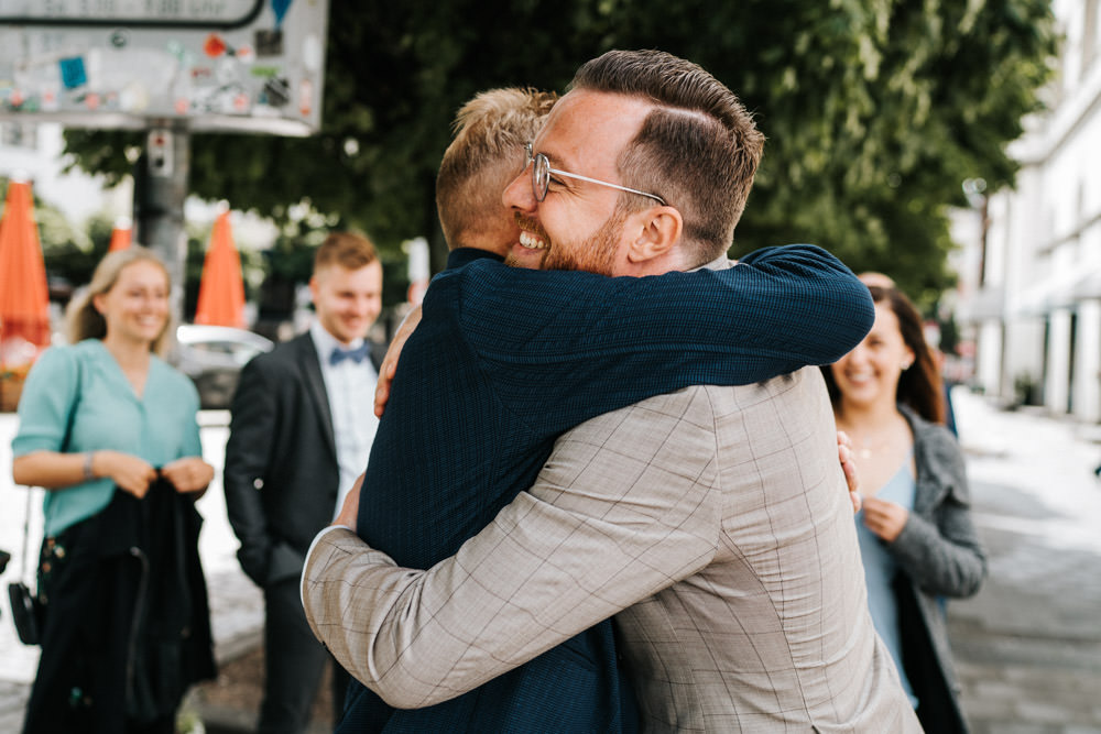 Hochzeit Brautpaar Düsseldorf Altstadt