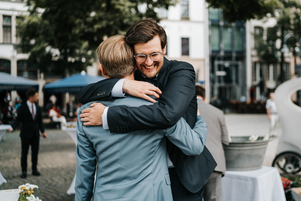 Südstadt Hochzeit in Köln Trauung im Historischen Rathaus Köln