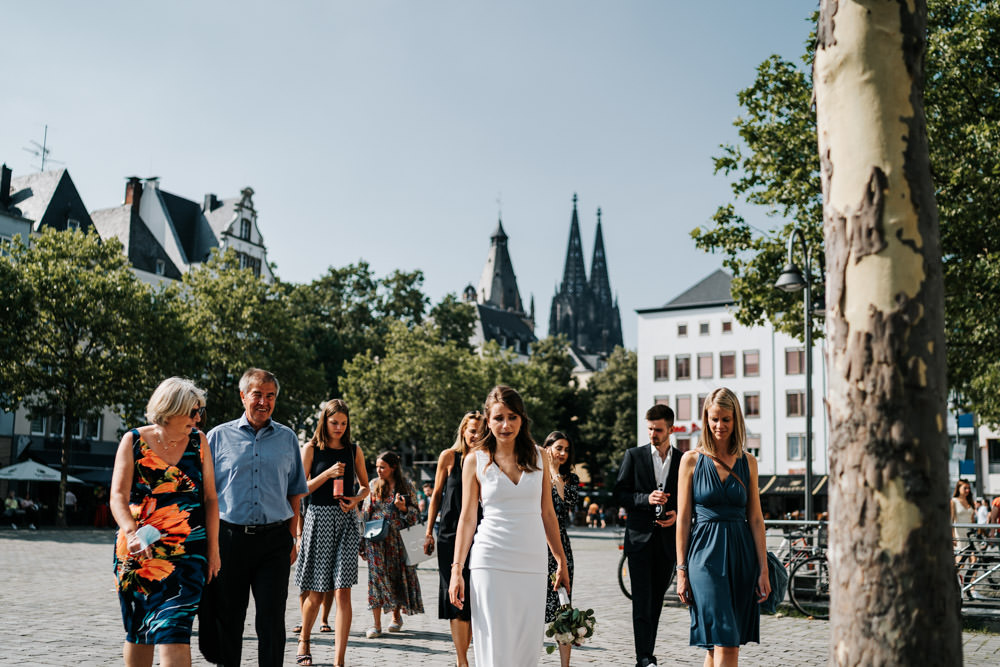 Südstadt Hochzeit in Köln Trauung im Historischen Rathaus Köln