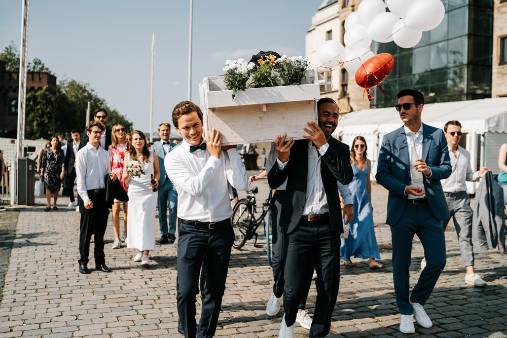 Südstadt Hochzeit in Köln Trauung im Historischen Rathaus Köln