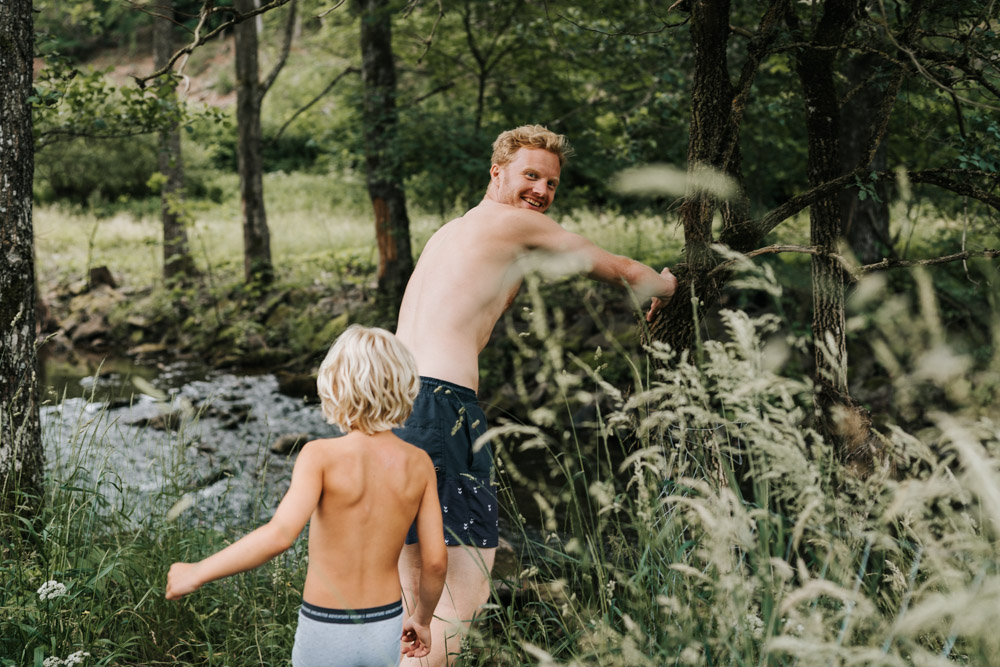 Midsommar Hochzeit mit Stretchzelt auf Gut Neuwerk