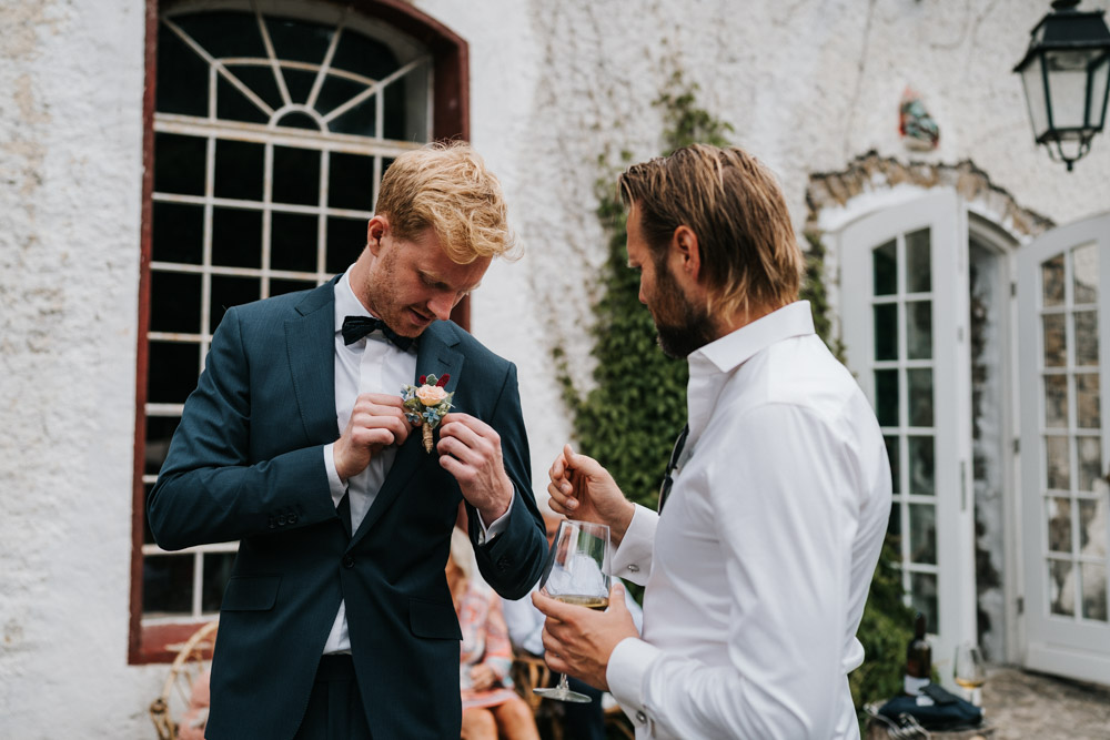 Midsommar Hochzeit mit Stretchzelt auf Gut Neuwerk