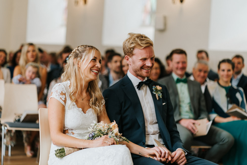 Midsommar Hochzeit mit Stretchzelt auf Gut Neuwerk