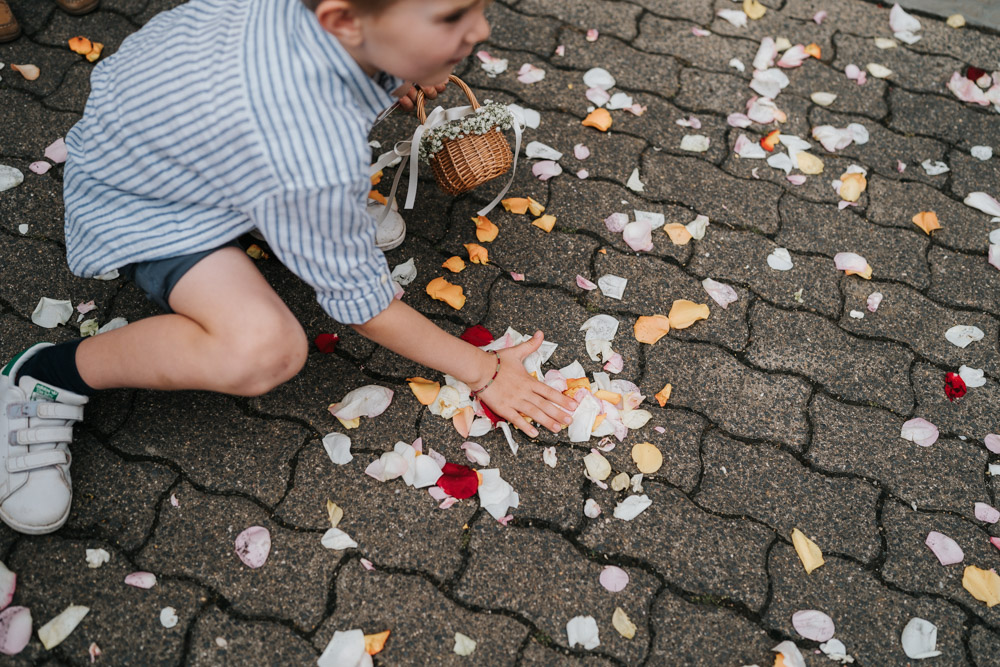 Midsommar Hochzeit mit Stretchzelt auf Gut Neuwerk