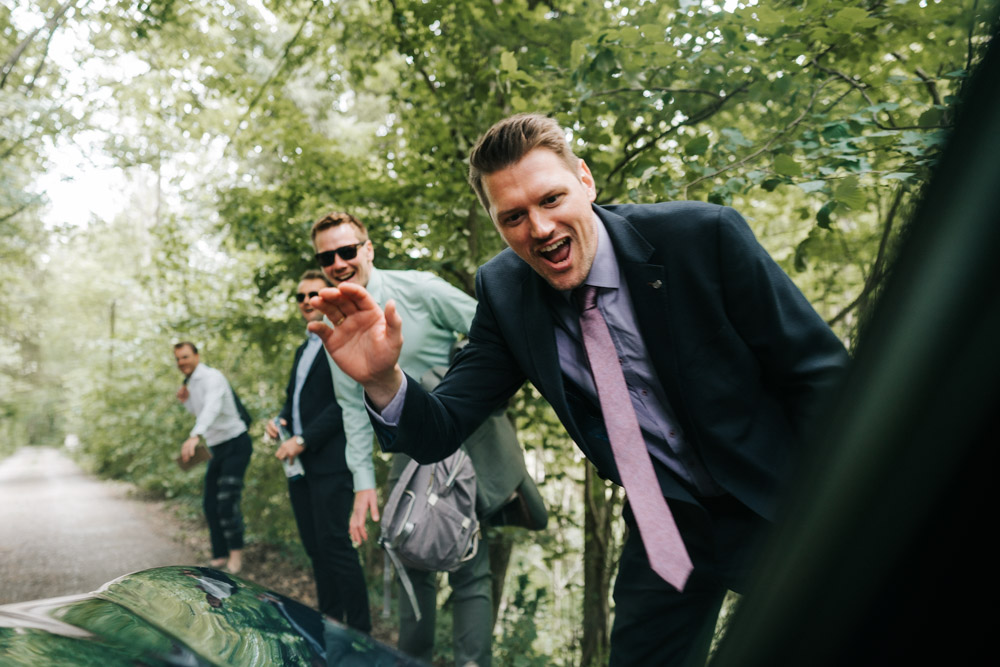 Midsommar Hochzeit mit Stretchzelt auf Gut Neuwerk