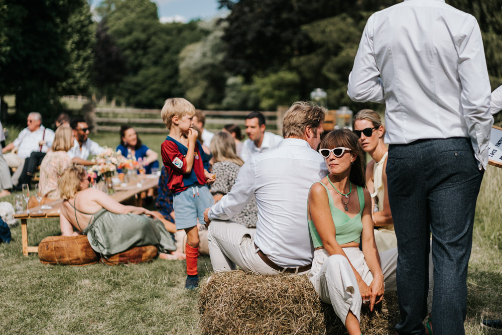 Midsommar Hochzeit mit Stretchzelt auf Gut Neuwerk